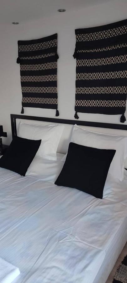 Arts Guest House -Beautiful Villa For 6 Persons Veliko Tarnovo Kültér fotó