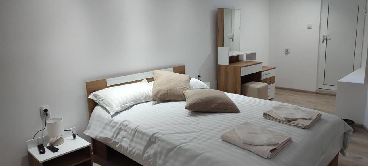 Arts Guest House -Beautiful Villa For 6 Persons Veliko Tarnovo Kültér fotó
