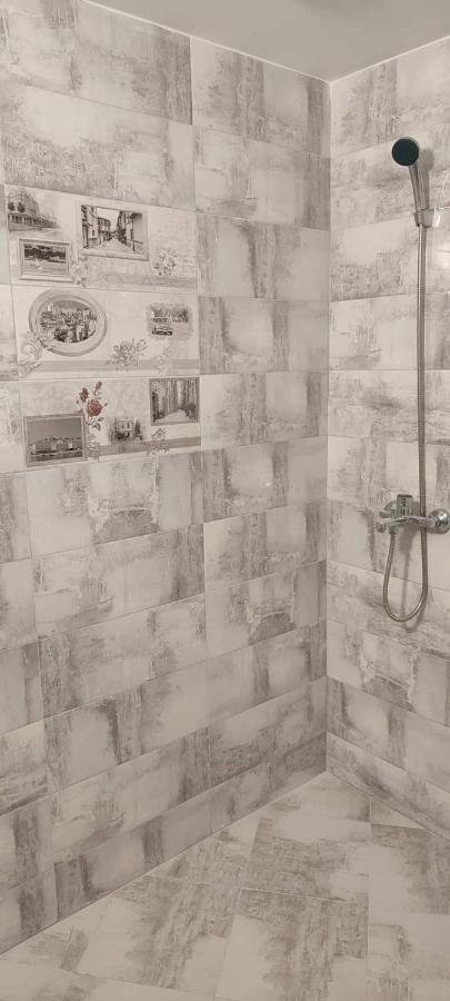 Arts Guest House -Beautiful Villa For 6 Persons Veliko Tarnovo Kültér fotó