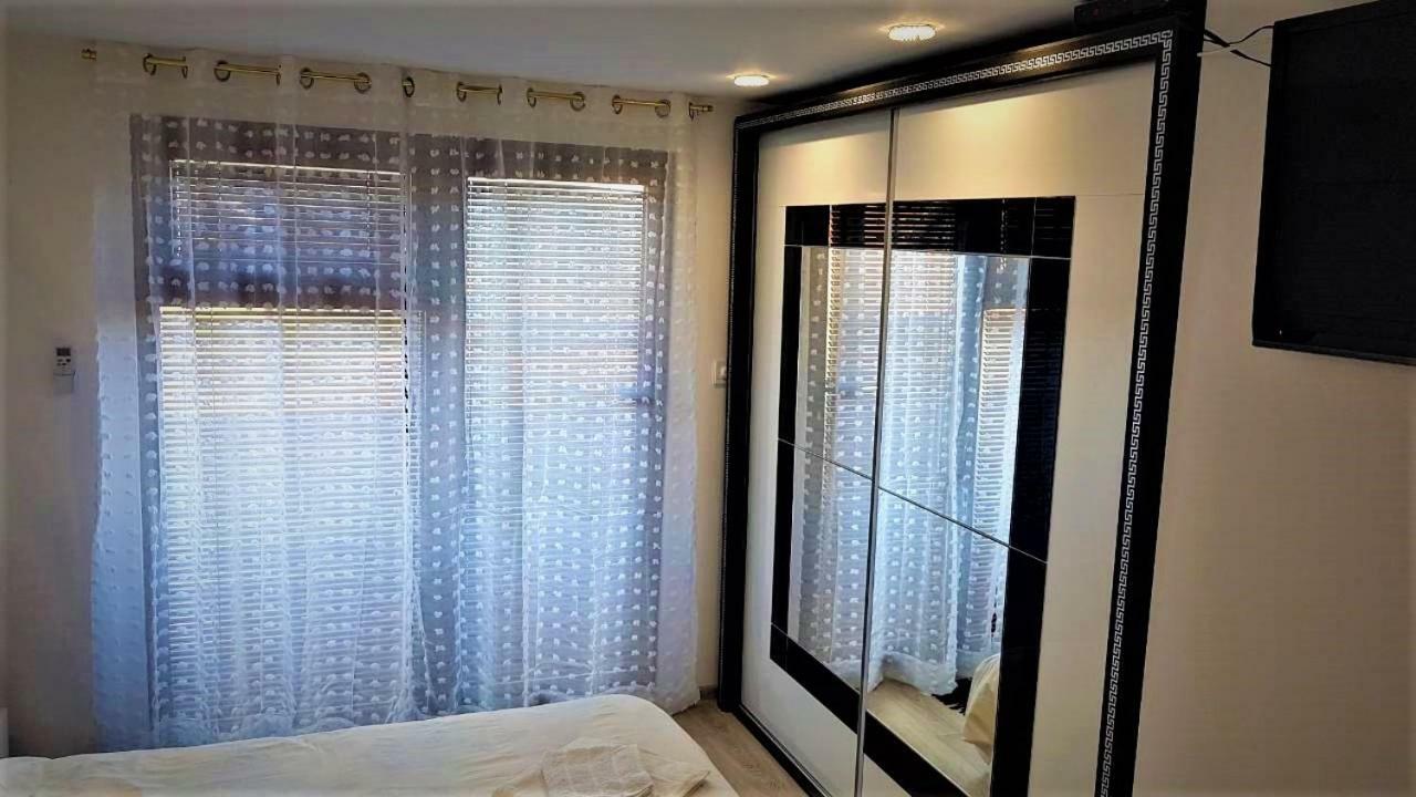 Arts Guest House -Beautiful Villa For 6 Persons Veliko Tarnovo Kültér fotó